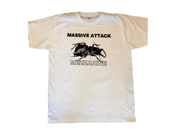 Camiseta Massive Attack 